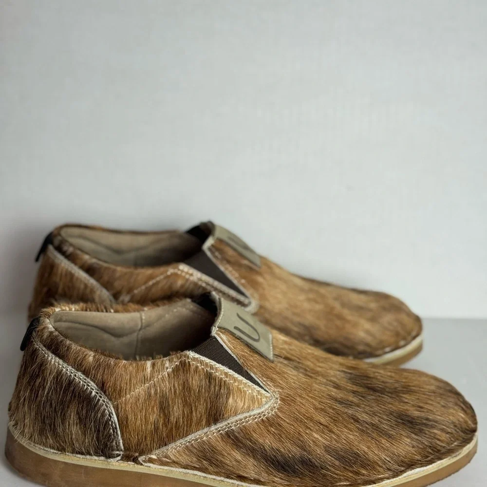UWEZO Brown Cowhide Slip-On Shoes Size 9.5